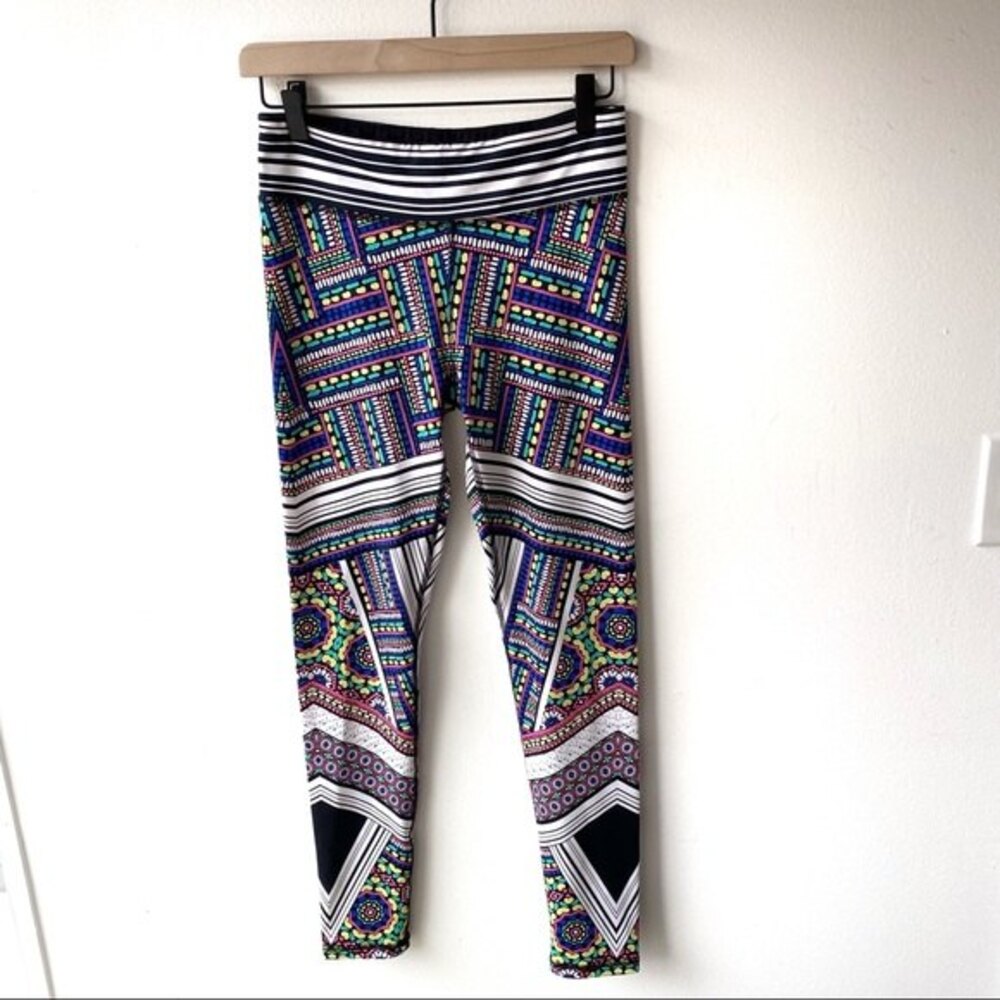 Live Love Dream Full Length Contrasting Pattern Leggings size M Medium